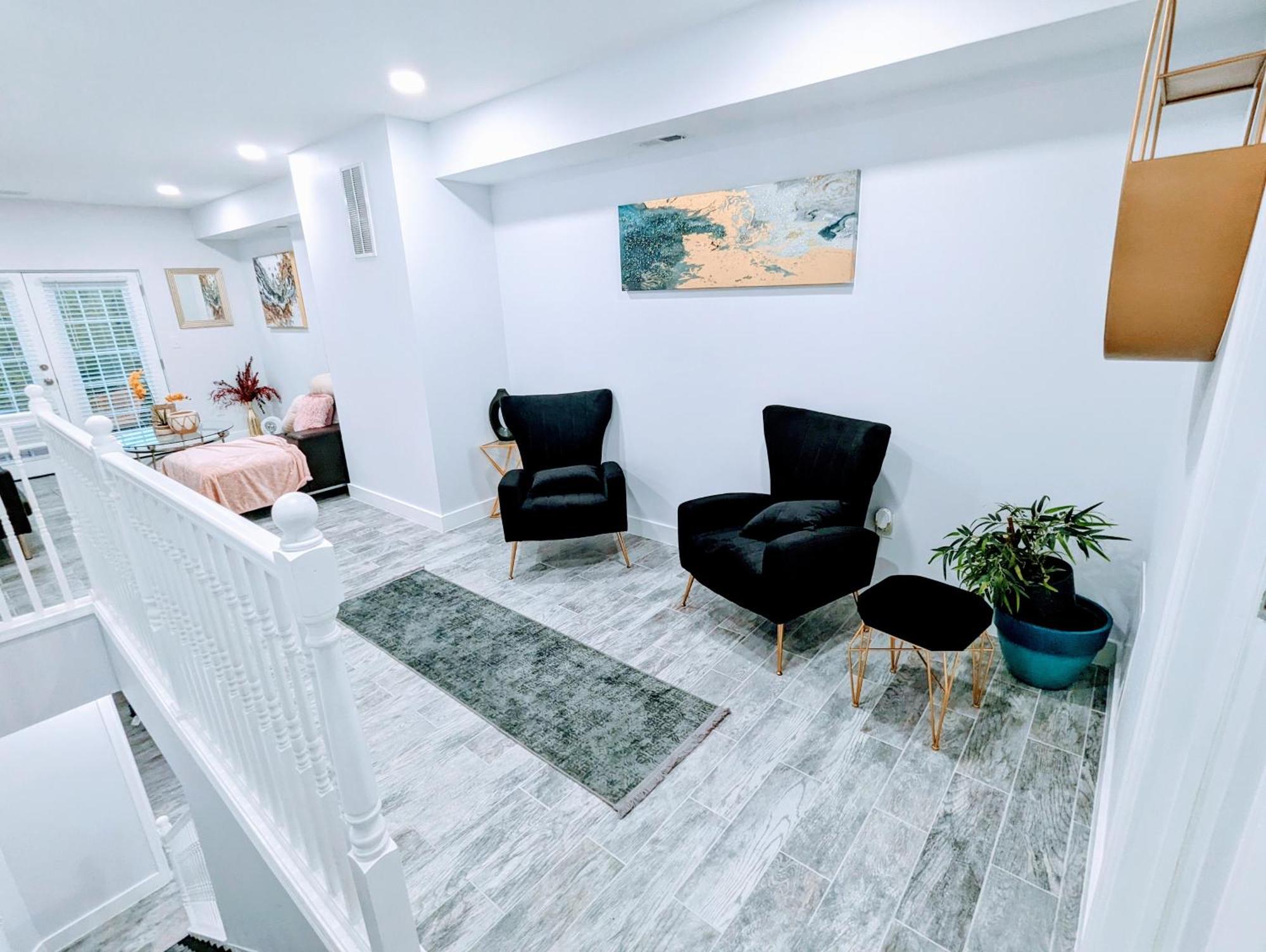 Luxurious 3 Bedroom Apt With A Beautiful Balcony Washington Bilik gambar